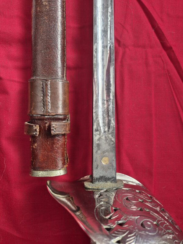 George V 1897 pattern officers sword - Image 5