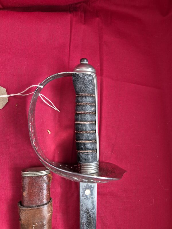 George V 1897 pattern officers sword - Image 16