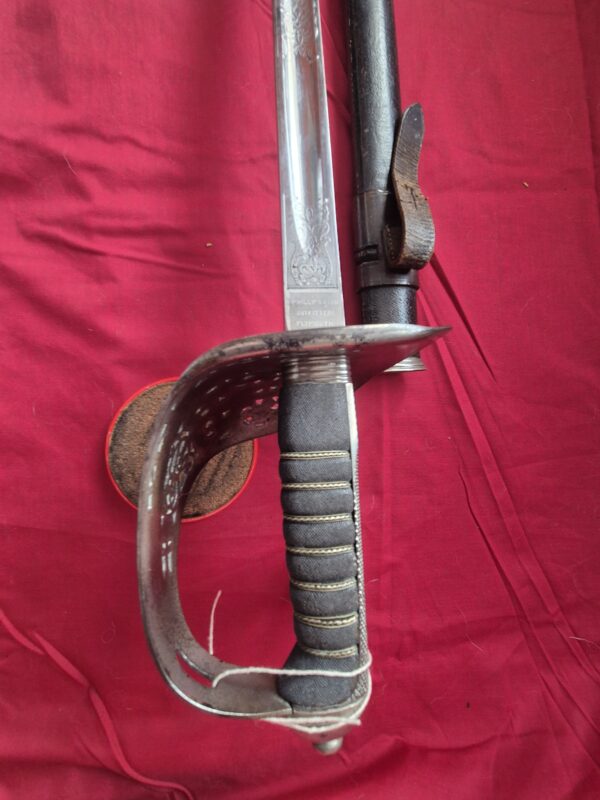 Edward VII 1897 pattern infantry officers sword - Image 2