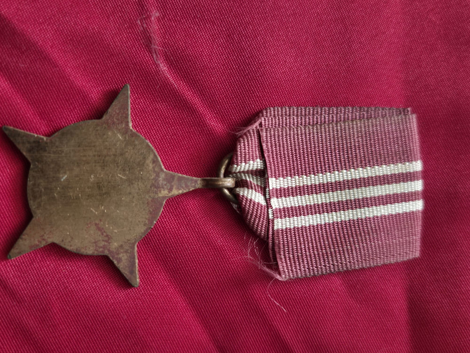 Indian Army Paschimi Star named campaign medal with maroon and white striped ribbon. - Image 2