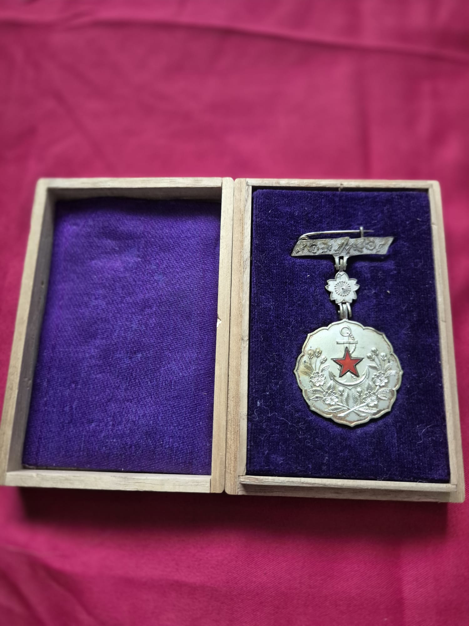 WWII Japanese Patriotic Women's Association Merit Badge with red star.